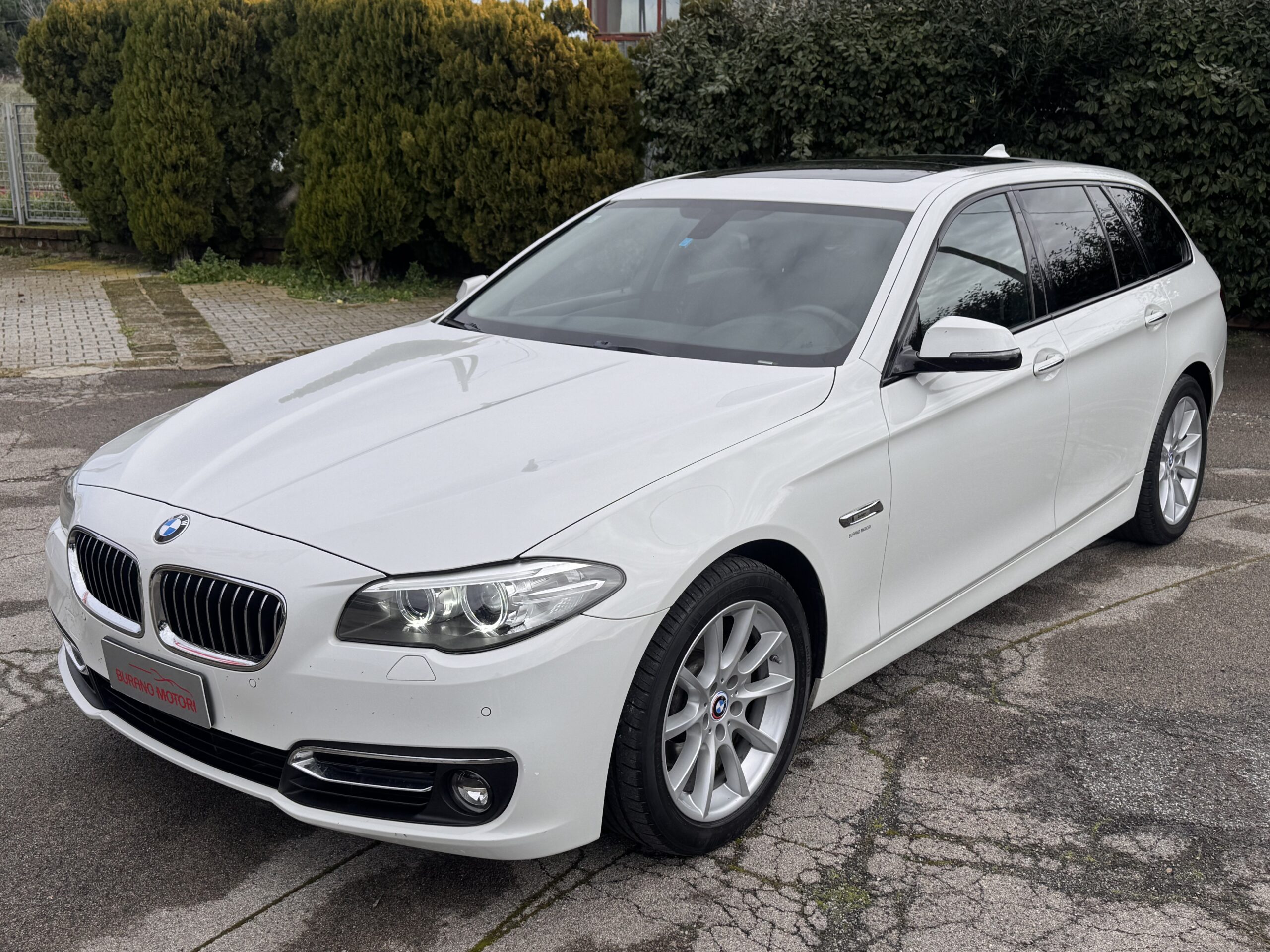 BMW 520 D TOURNIG LUXURY 190 CV