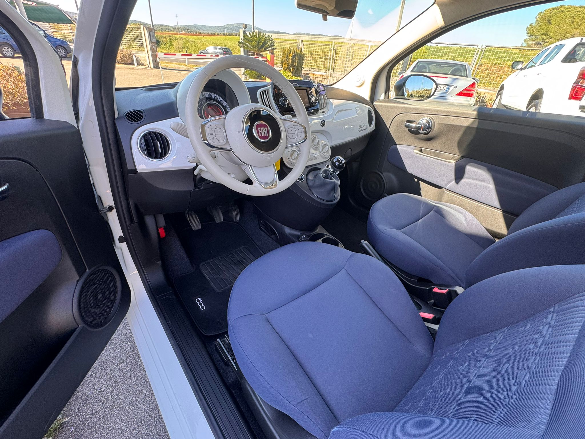 FIAT 500 1.0 HYBRID CULT 70 CV - immagine 12