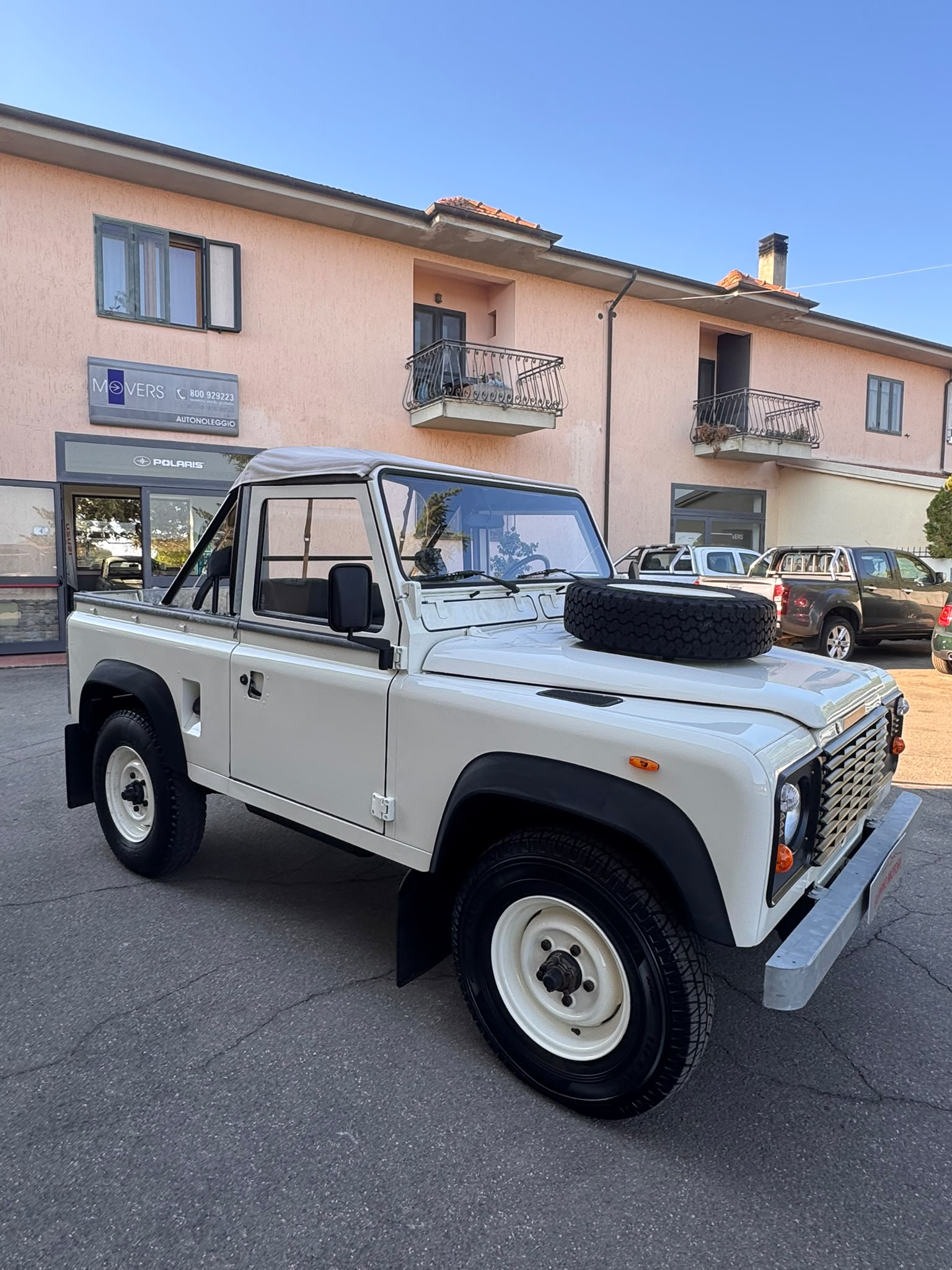 LAND ROVER 2.5 DIESEL SOFT TOP - immagine 2
