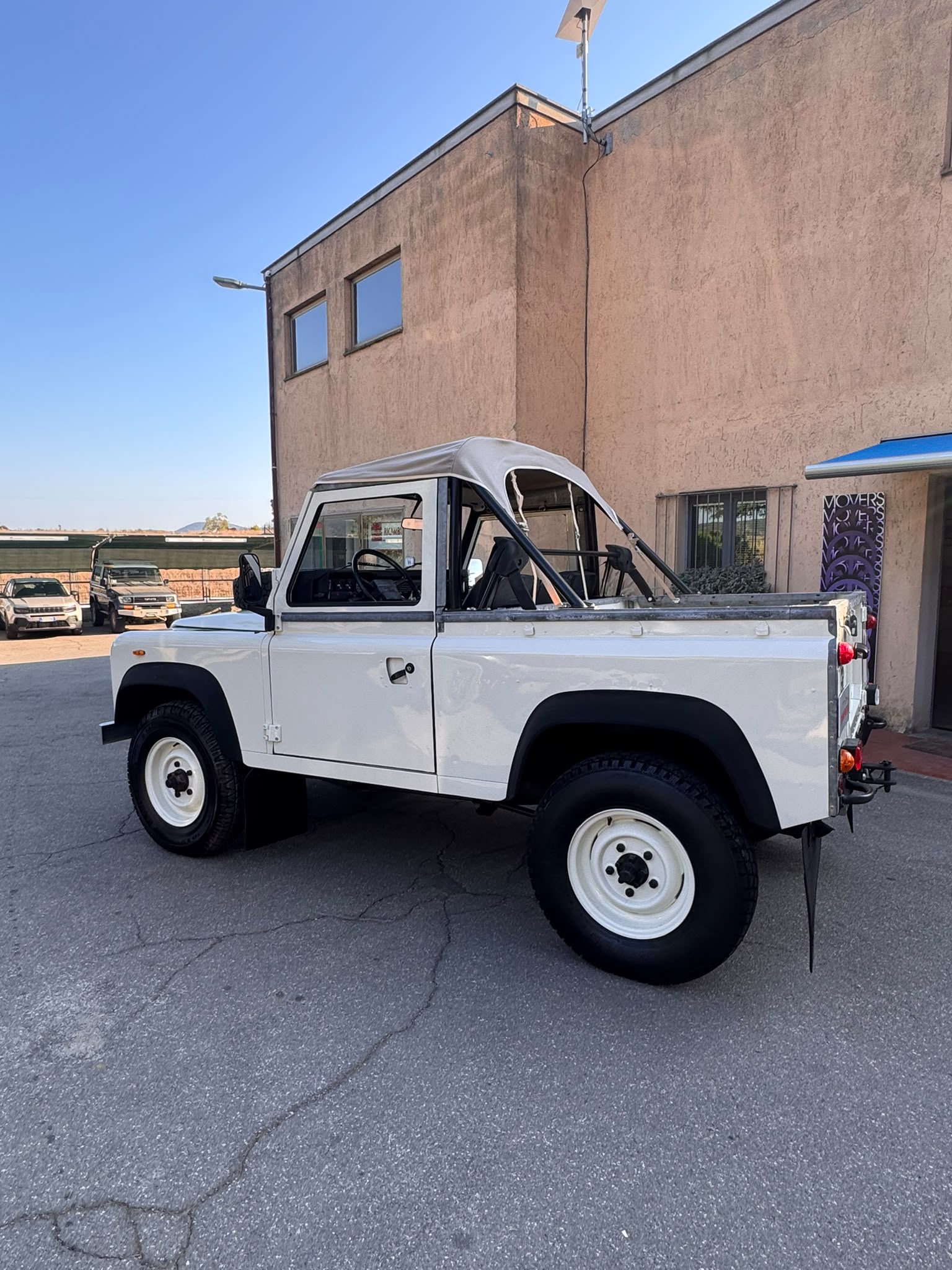LAND ROVER 2.5 DIESEL SOFT TOP - immagine 12