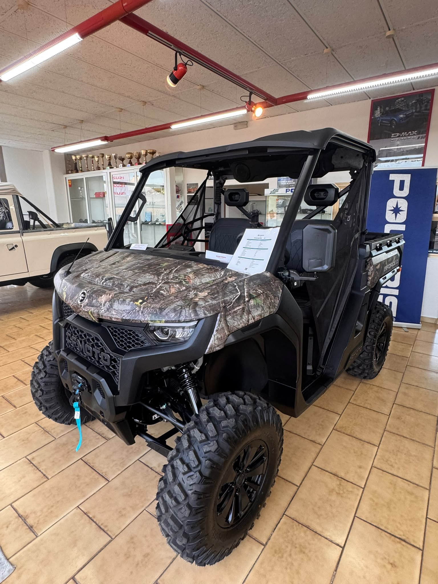 UFORCE 1000 pro EFI 4x4 - immagine 11